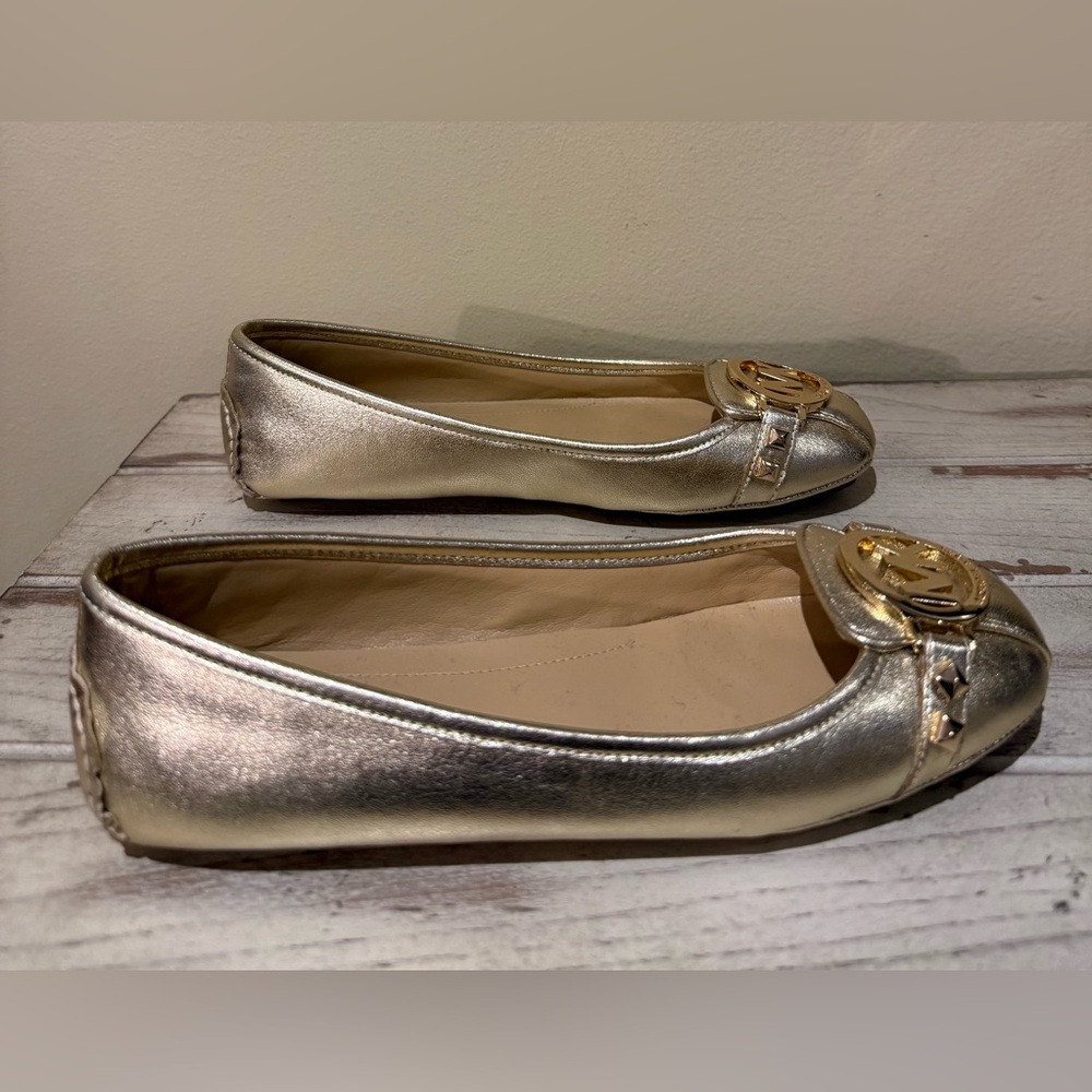 Michael Kors Fulton Moccasin Flats Size 6M - Picture 5 of 9